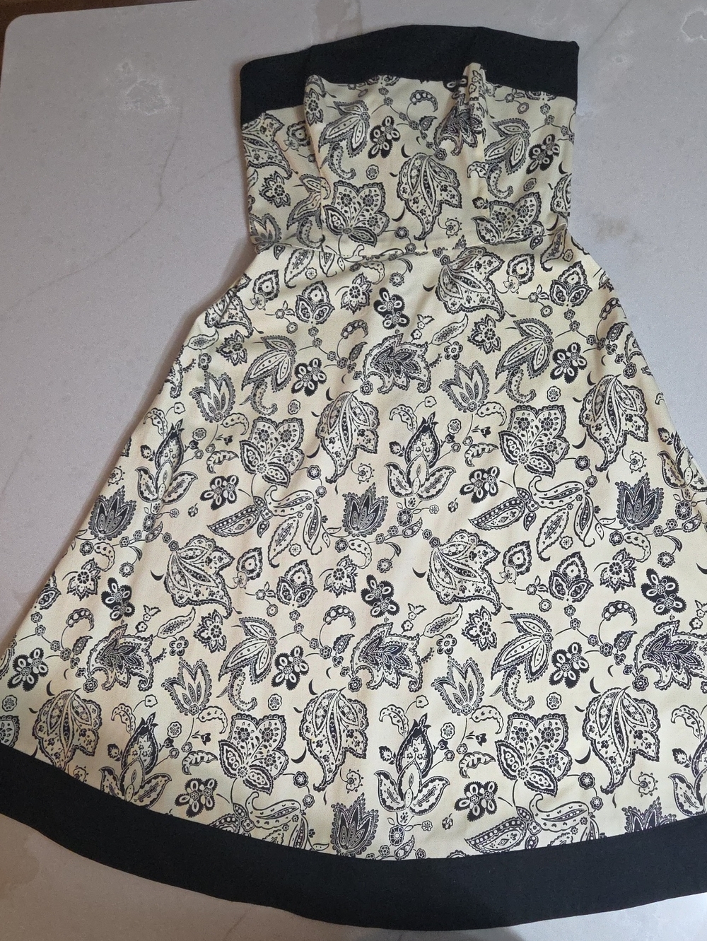White House Black Market Cream Strapless Floral Paisley Dress with Black Trim